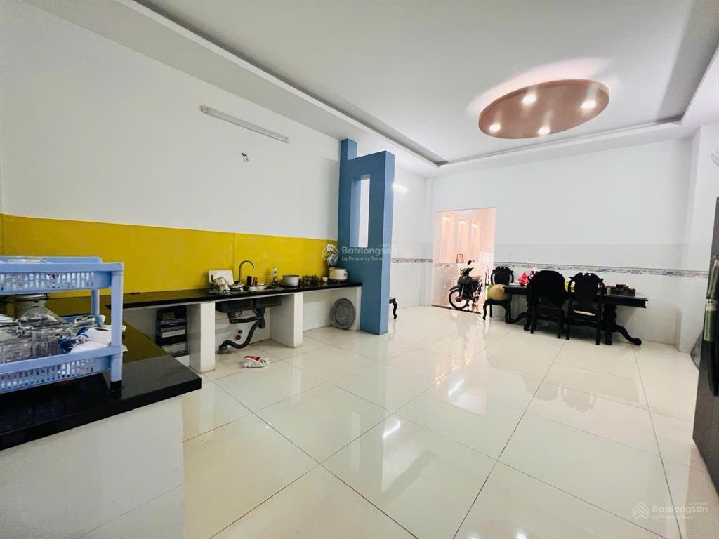 Bán nhà mt sông rô, đường tl19, 10 tỷ, làm việc trực tiếp chủ nhà, nhà đang cho thuê 15tr/th
