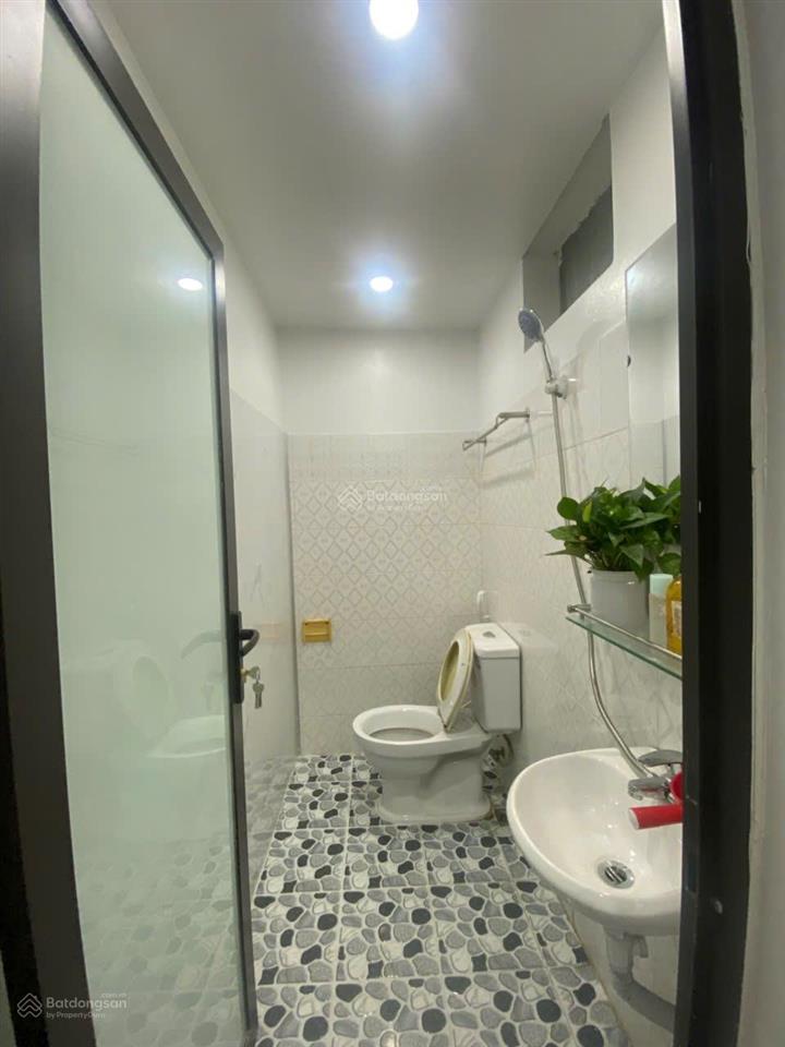 Nhỉnh 4 tỷ có ngay căn tập thể 95m2, cạnh trường tiểu học mai dịch & cc an bình palara