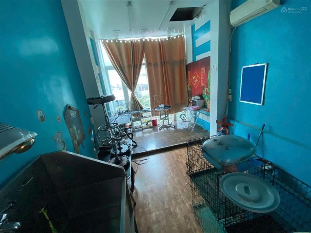 Chỉ 8,2 tỷ có ngay nhà mặt phố cầu giấy, kinh doanh đỉnh cao, dòng tiền ổn định 50 triệu/tháng.