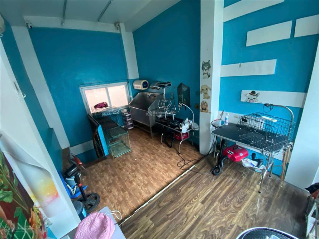 Chỉ 8,2 tỷ có ngay nhà mặt phố cầu giấy, kinh doanh đỉnh cao, dòng tiền ổn định 50 triệu/tháng.