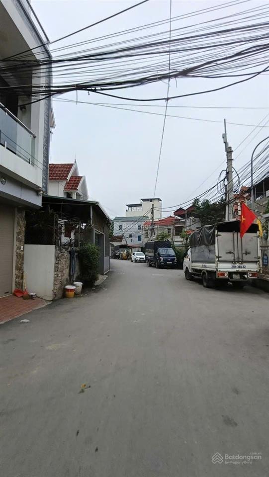 Chỉ 9 tỷ có ngay 60m đất lô góc phường minh khai, ngõ thông oto tránh, sát hoàng quốc việt kéo dài
