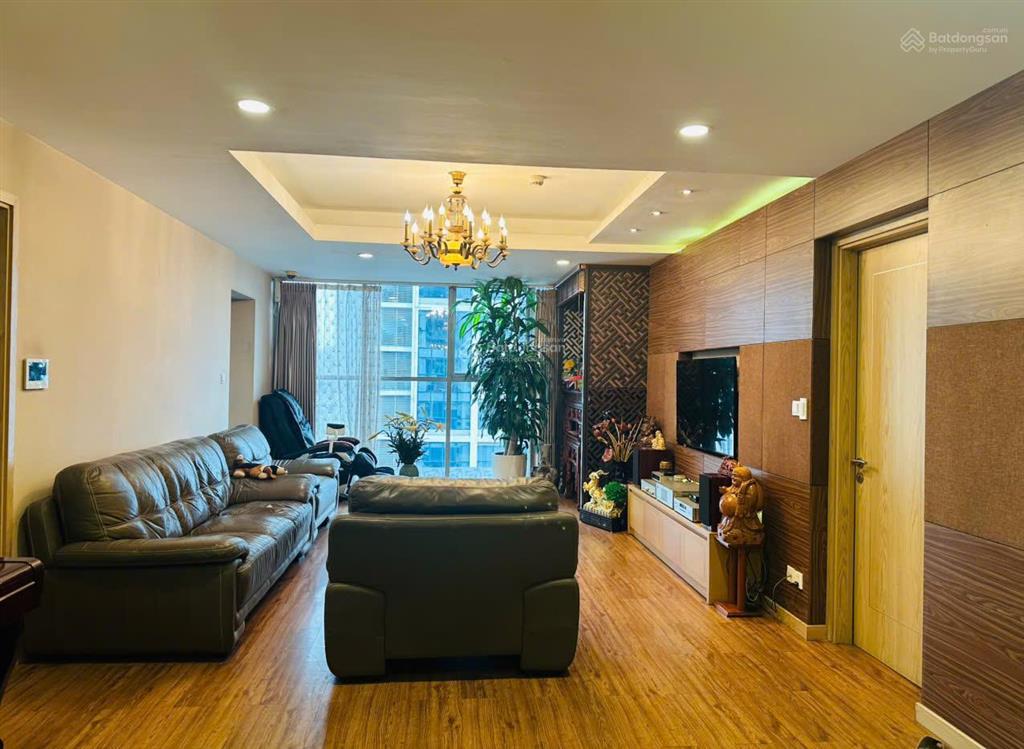 Chính chủ bán căn góc chung cư thăng long number one, 162m, 15,3 tỷ, 4 ngủ, nội thất trị giá 2 tỷ