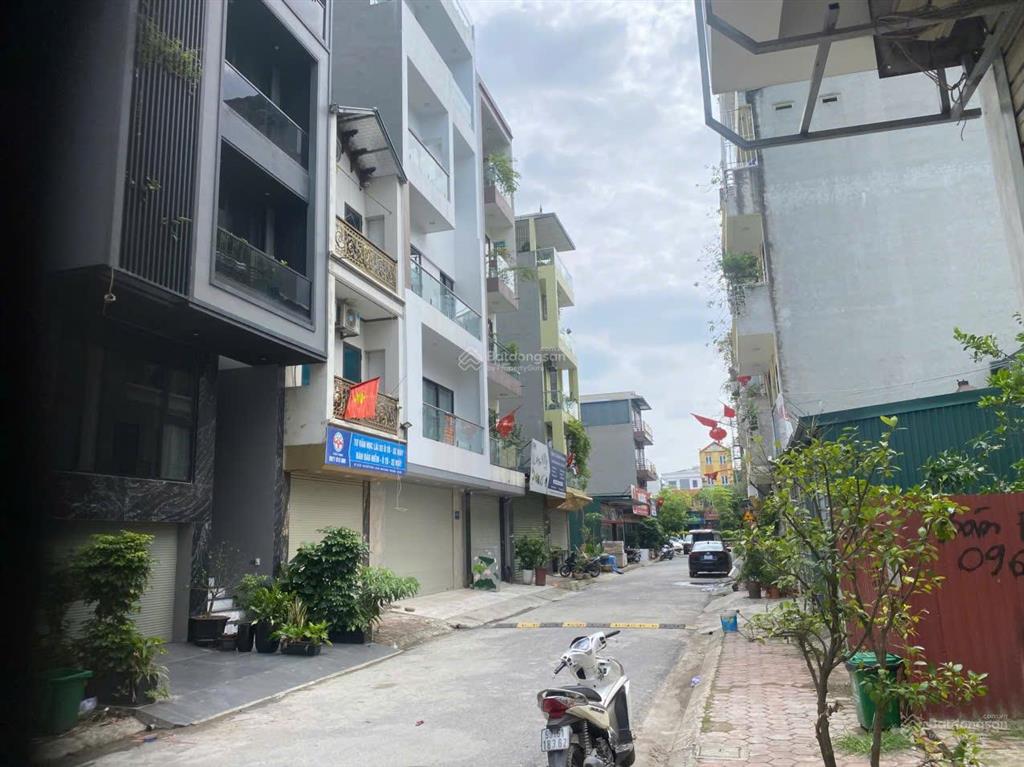 Chính chủ bán 75,5m đất bên hông trường đại học thành đô chỉ 12,6 tỷ