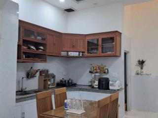 Bán nhà hẻm 154 vuon lài ,nhà 2 lầu 1 tum 4 phòng diện tích 4x13 giá 6.95 tỷ đường  8m