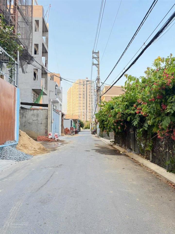 Bán đất tiện xây chdv hẻm 94 vườn lài đối diện chung cư apd  12,2 tỷ169m2 (7 x 24) thổ cư 123.8m2