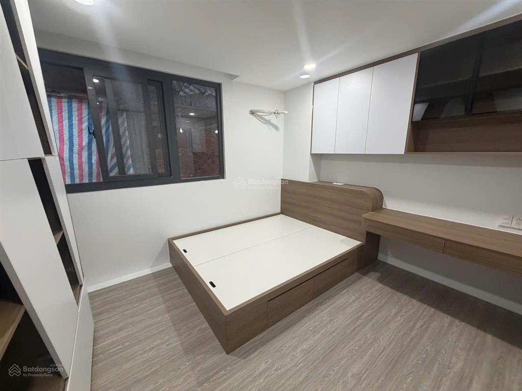 Bán nhà hẻm 114 vườn lài  nhà 1 trệt, 1 lửng 2 lầu 1 tum có 4 phòng ngủ, 4 wc, đường 6m thông