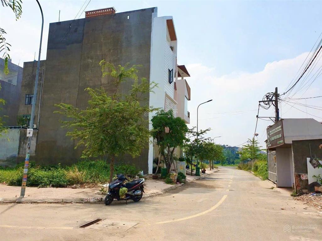 Bán đất 1/ sông vàm thuật, gần cầu qua gò vấp, diện tích 108m2 (5x21.6m)