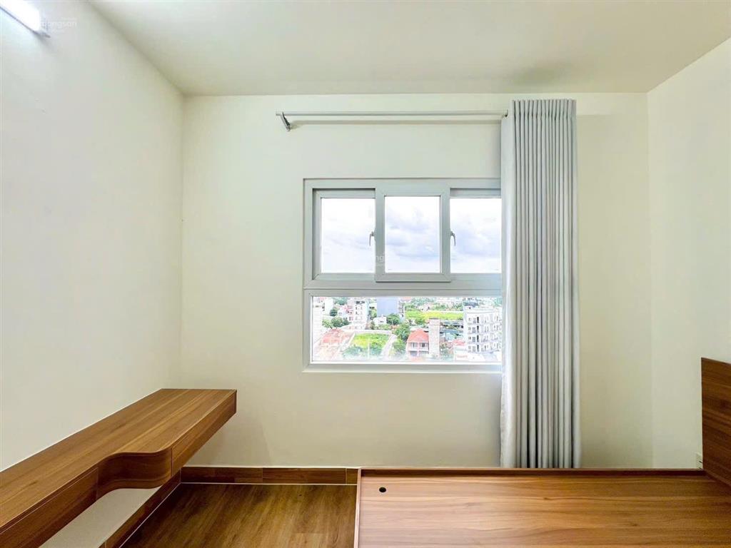 Bán căn hộ an phú đông  đường vườn lài (q.12)  thương mại  2 pn, 2 wc, phòng khách, bếp, lôgia