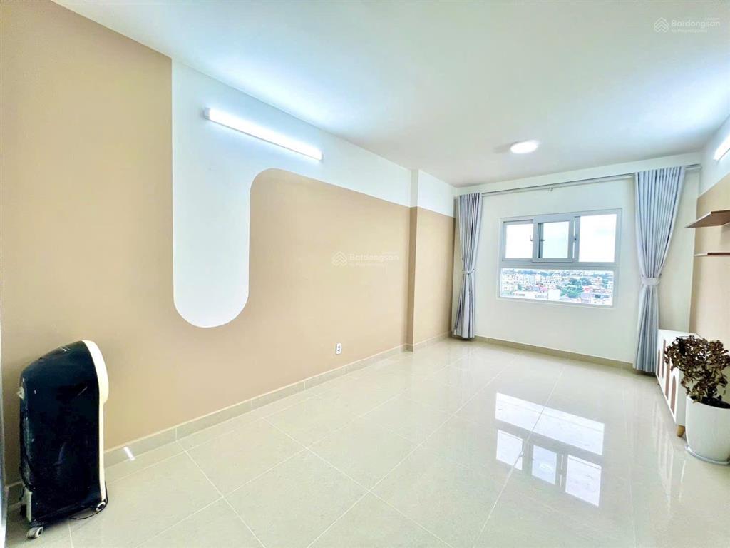 Bán căn hộ an phú đông  đường vườn lài (q.12)  thương mại  2 pn, 2 wc, phòng khách, bếp, lôgia