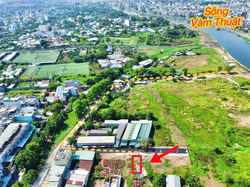 Bán đất hẻm 2/ đường ven sông vàm thuật, cách cầu sắt apđ 2km. giá 5,7 tỷ diện tích 75m2 (4 x 19)