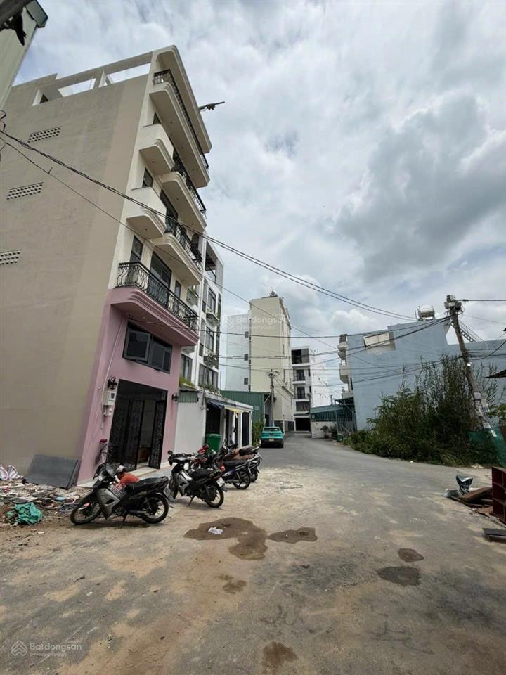 Bán tòa căn hộ dịch vụ hẻm 154 vườn lài, p. an phú đông, q12, 26 phòng thu nhập 105 triệu tháng