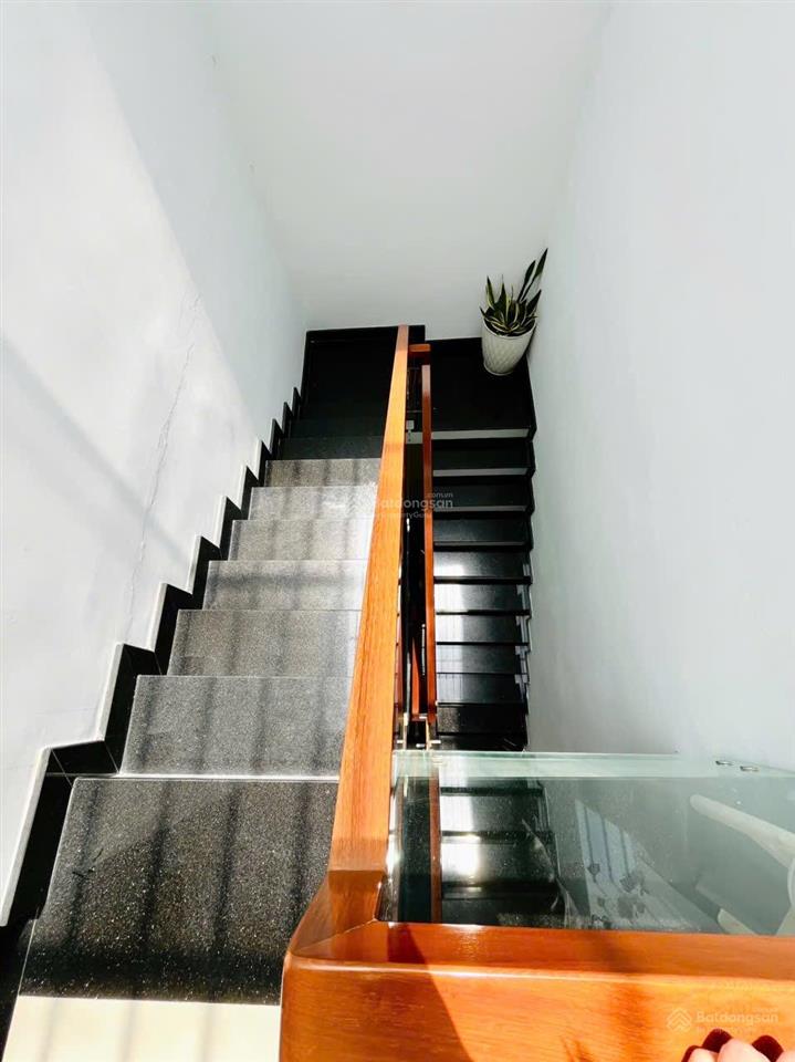 Bán nhà 1 trệt 2 lầu hẻm 92 vườn lài, phường an phú đông, quận 12, tphcm  dt 4.75x10.65 m