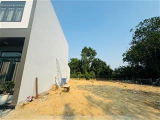 Bán lô liền kề đường bê tông 5m thôn quang châu  hoà xuân có bán lẻ từng lô