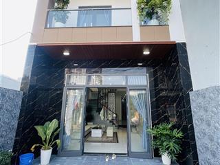 Chủ gửi bán nhà 2 tầng 2 mê đẹp, full nội thất đường ô tô thông thoáng thôn quang châu  hoà xuân