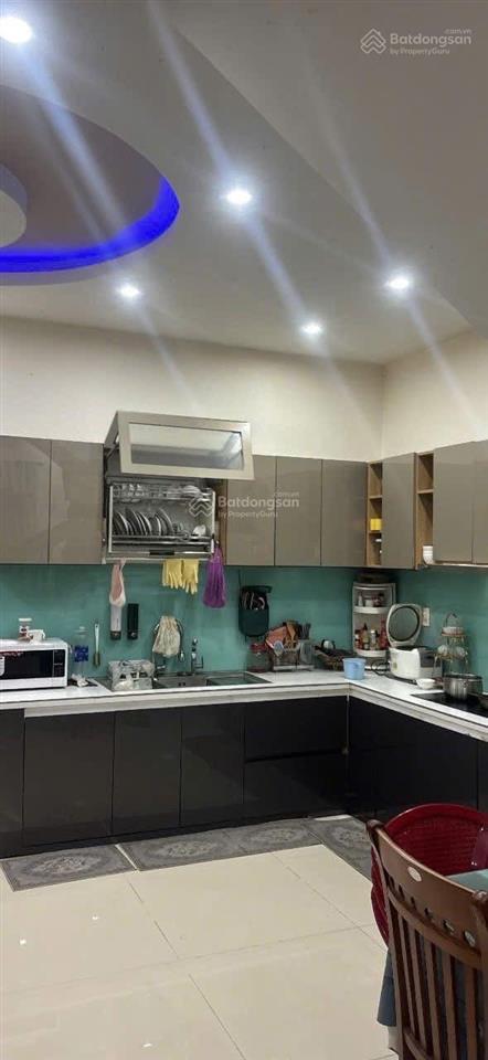 Chủ gửi bán nhà 3 tầng đường 5m5 lê cao lãng hoà thọ đông cẩm lệ