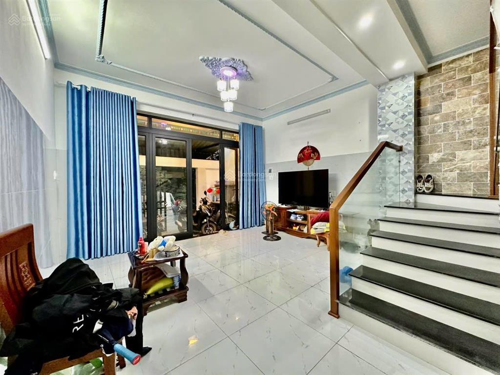 Bán nhà 2 tầng đường 5m5 phong bắc 9  hoà thọ đông  cẩm lệ