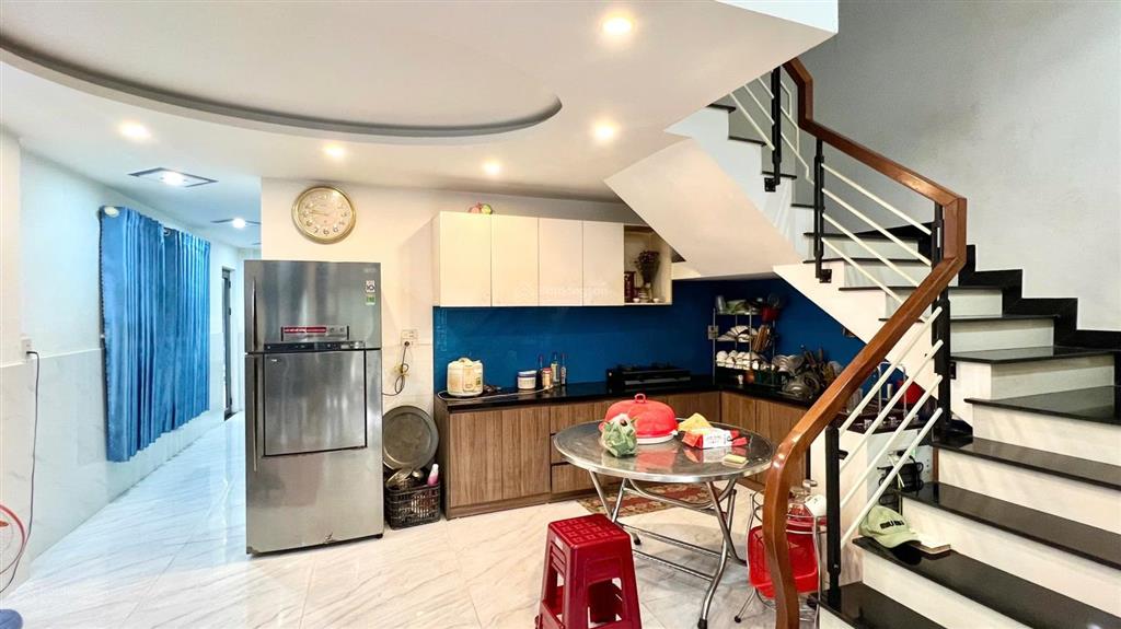 Chủ gửi bán nhà 2 tầng đường chính phong nam hoà xuân