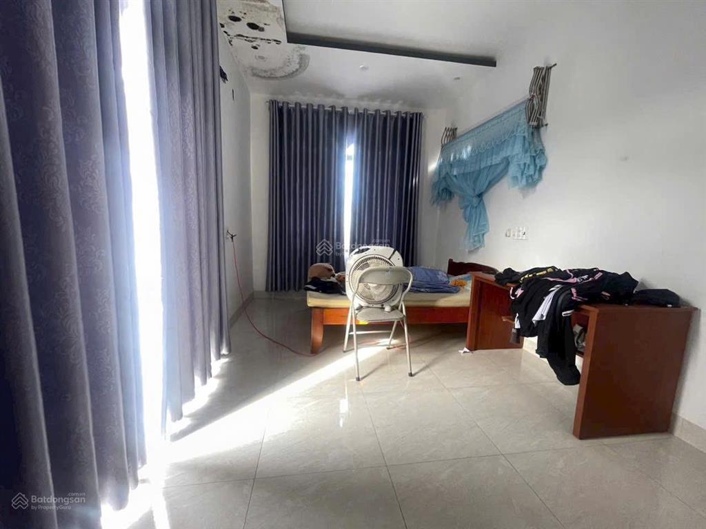 Bán nhà kiểu biệt thự 2 mê kiên cố nhà 2 mặt tiền thoáng mát kiệt ô tô 7m dương sơn  hoà xuân