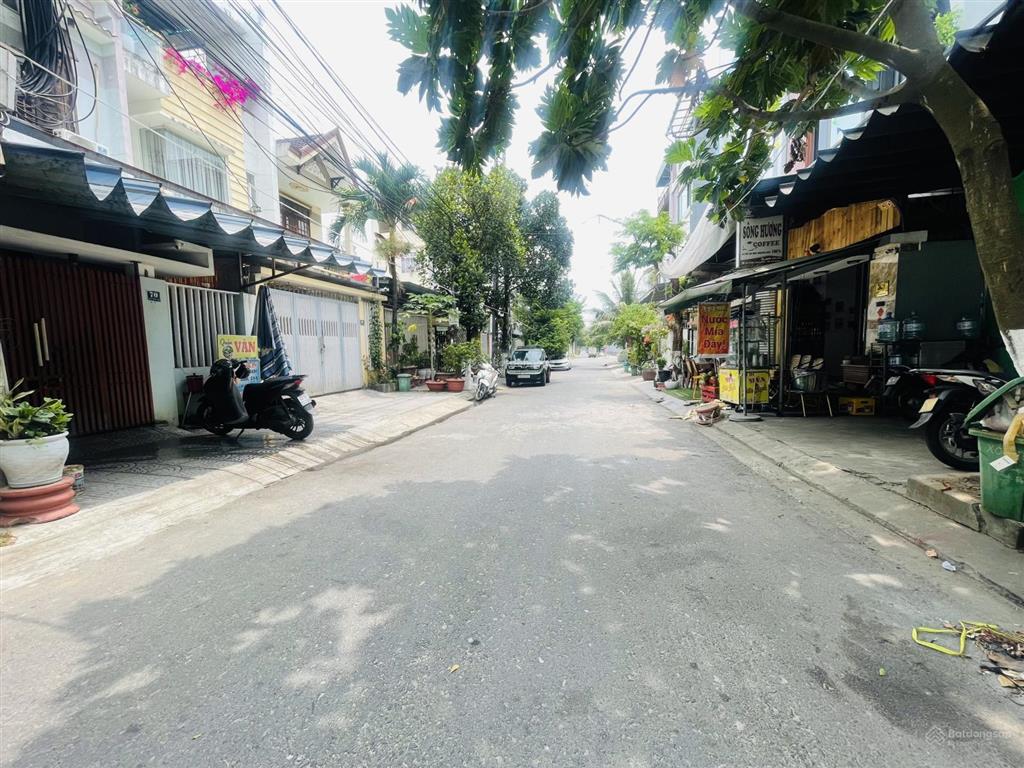 Bán lô đất đường 5m5 triệu quốc đạt cẩm lệ , lô đất kẹp giữa 2 nhà