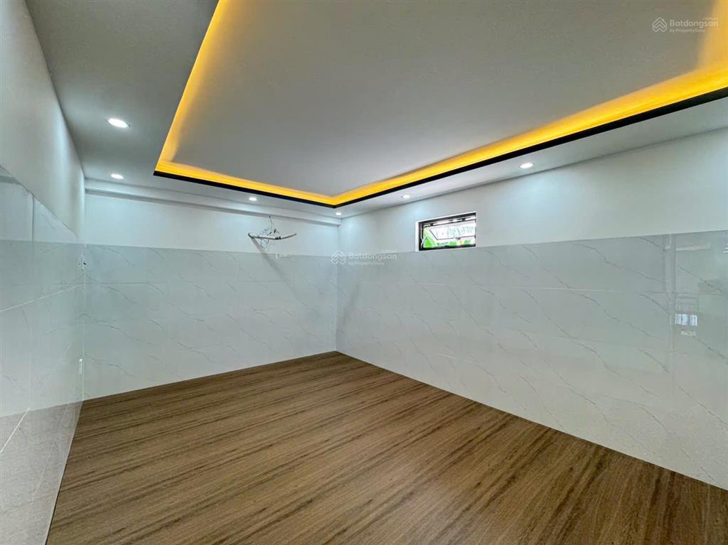 Bán nhà gác đúc kiên cố vô ở liền thôn đông hoà hoà xuân gần chợ hoà châu gần trường