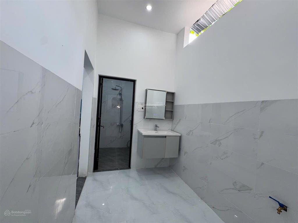 Bán nhà gác đúc kiên cố vô ở liền thôn đông hoà hoà xuân gần chợ hoà châu gần trường