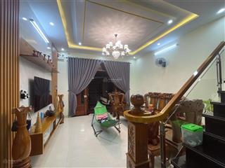 Bán nhà 3 tầng 3 mê đường 5m5 bầu gia thượng hoà thọ đông cẩm lệ