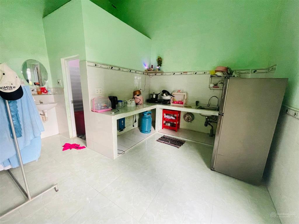Bán nhà cấp 4 thôn lệ sơn 2  hòa tiến nhà sạch sẽ vô ở liền