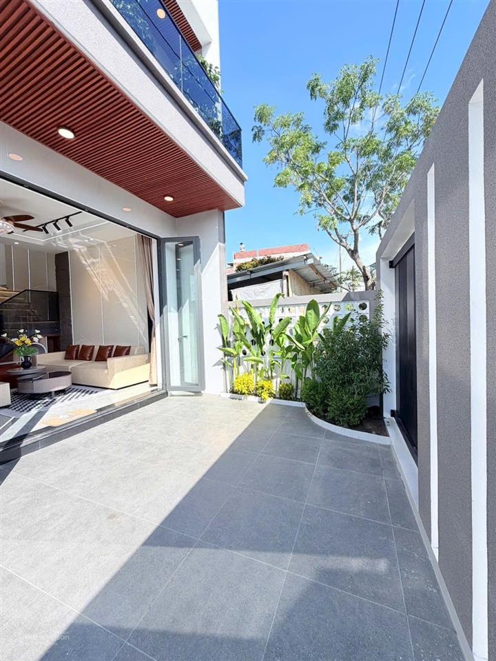 Chính chủ bán nhà 2 mê kiểu villa  thiết kế hiện đại đường 7,5m dương sơn  hòa xuân