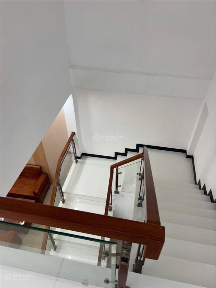 Bán nhà 2 tầng đường bờ đằm 7  khu tdc bến xe đức long  hòa xuân