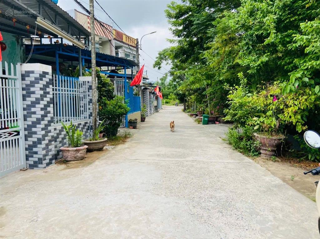 Chính chủ bán lô đất kiệt ô tô thôn yến nê 1  gần chợ yến nê  hòa tiến dân đông, cao ráo