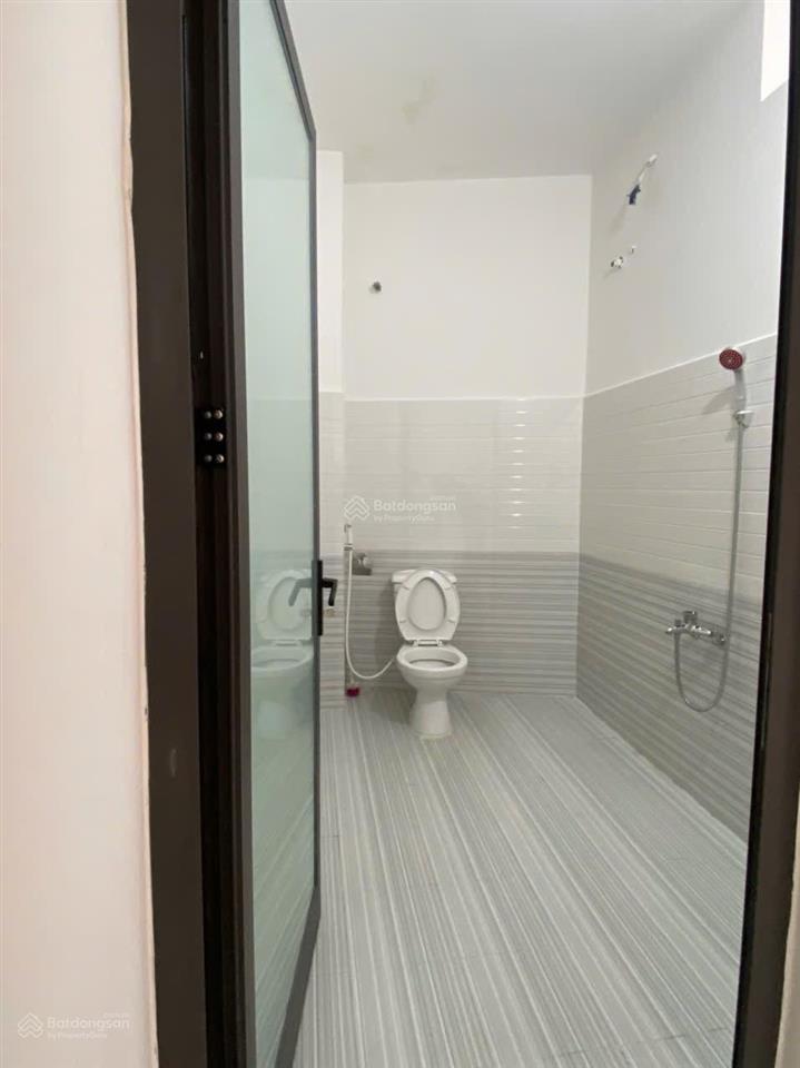 Chủ gửi bán nhà 2 tầng 2 mê kiên cố đường ô tô 6m sát ngã tư đường nhựa la bông  hòa tiến