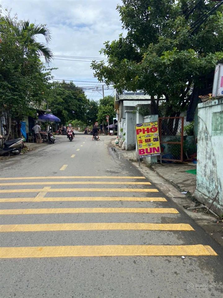 Chủ gửi bán nhà 2 tầng 2 mê kiên cố đường ô tô 6m sát ngã tư đường nhựa la bông  hòa tiến