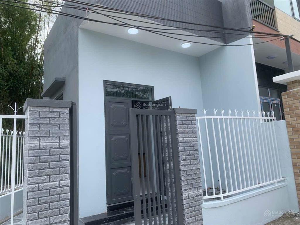 Bán nhà 2 tầng kiên cố + phòng trọ thêm thu nhập tại thôn yến nê 2  hòa tiến, cao ráo không lụt