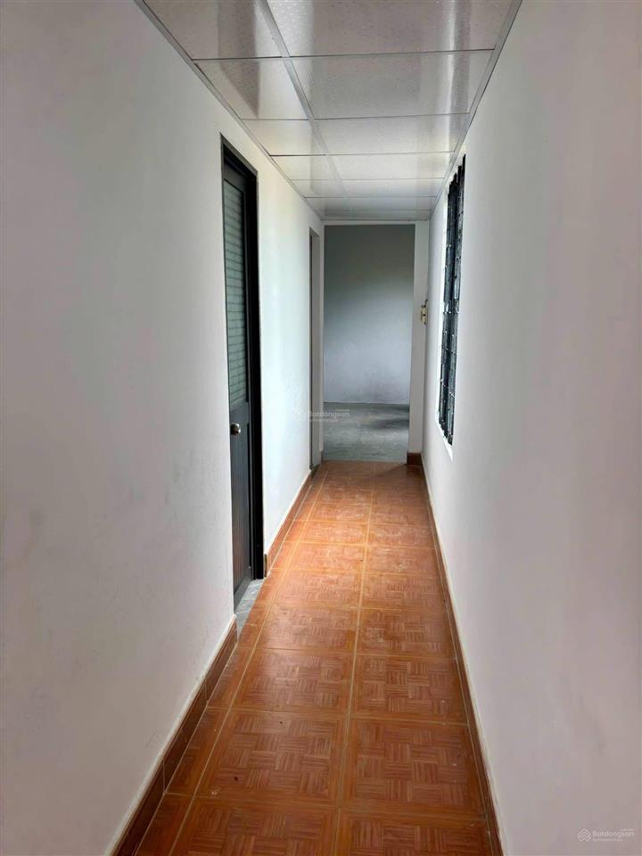 Bán nhà cấp 4 gác lửng đường ô tô đi thôn la bông  hoà tiến view đồng mát mẻ
