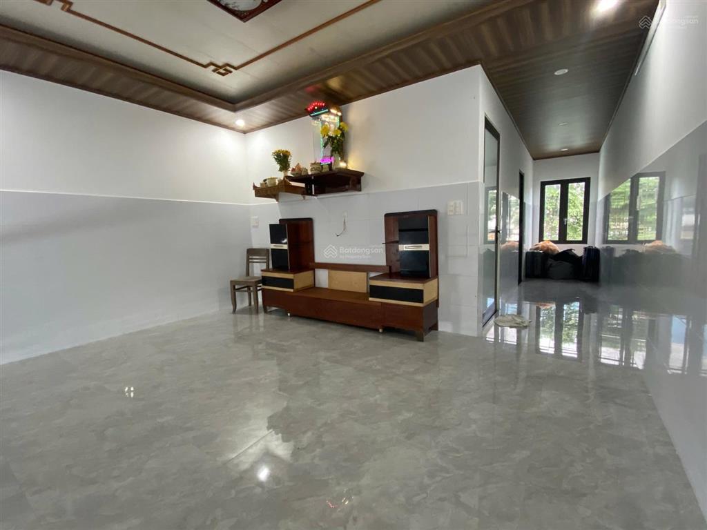 Bán nhà đổ lửng kiên cố, đường ô tô, vô ở liền thôn yến nê 1, xã hòa tiến, gần trường gần chợ