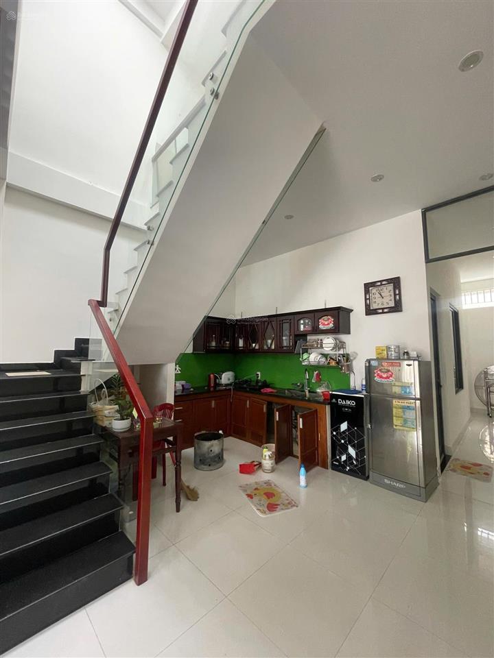 Chủ gửi bán nhà 2 tầng 2 mê kiên cố mt đường nguyễn hàng, phường hòa thọ đông, quận cẩm lệ