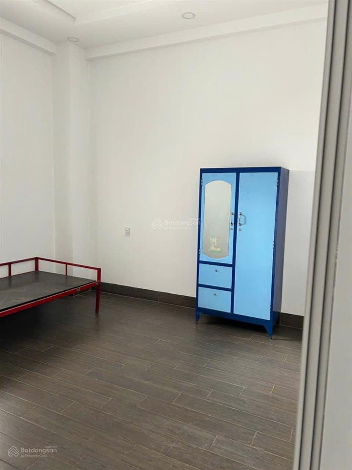 Bán nhà 3 tầng 3 mê full nội thất tái định cư la bông hoà tiến gần đường đt 605 ngay trung tâm