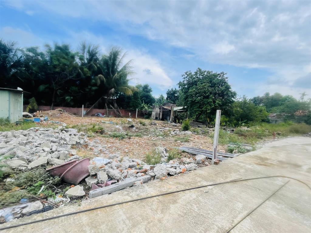Bán lô đất ô tô tới đất thôn lệ sơn nam  gần chợ lệ trạch  hòa tiến