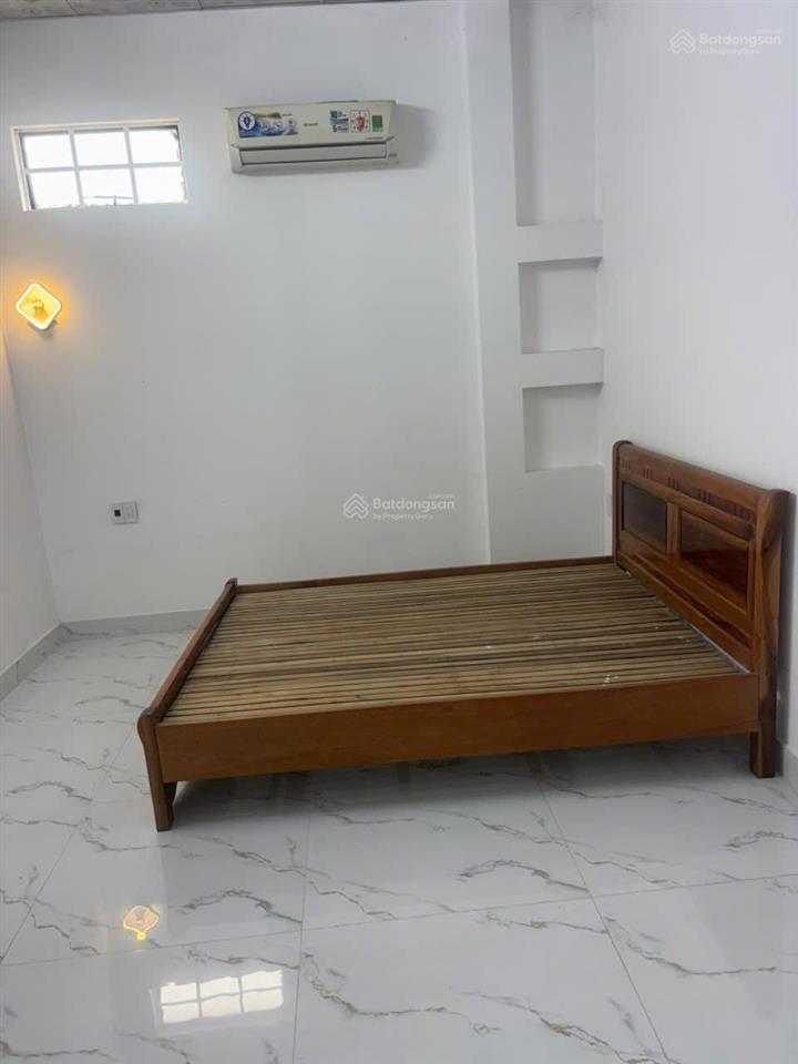 Bán nhà biệt thự 2 tầng thôn giáng nam 2  hòa xuân mới, đường ô tô 8m  nhà kiên cố vô ở liền