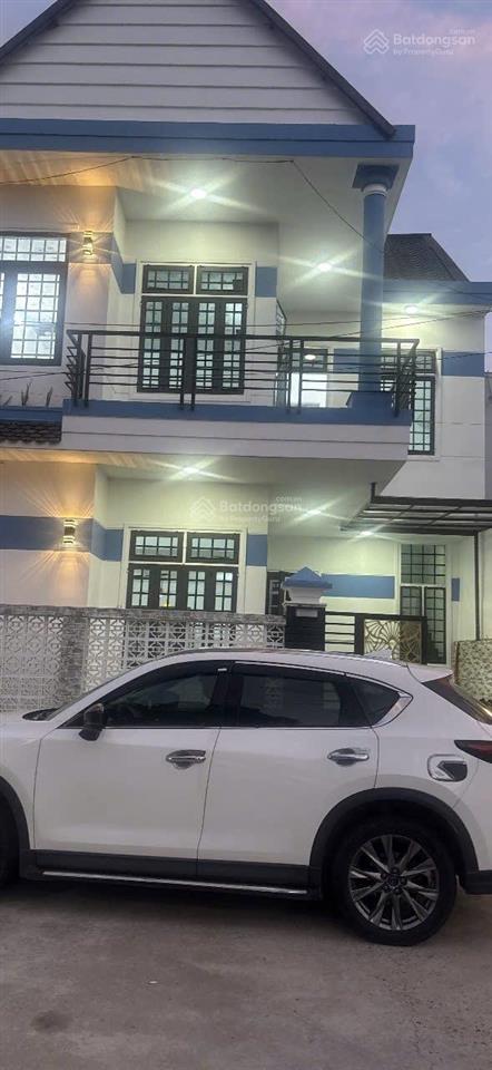 Bán nhà biệt thự 2 tầng thôn giáng nam 2  hòa xuân mới, đường ô tô 8m  nhà kiên cố vô ở liền