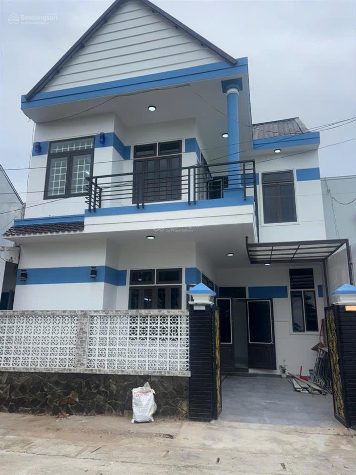 Bán nhà biệt thự 2 tầng thôn giáng nam 2  hòa xuân mới, đường ô tô 8m  nhà kiên cố vô ở liền