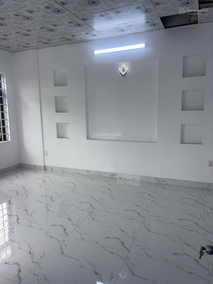 Bán nhà biệt thự 2 tầng thôn giáng nam 2  hòa xuân mới, đường ô tô 8m  nhà kiên cố vô ở liền