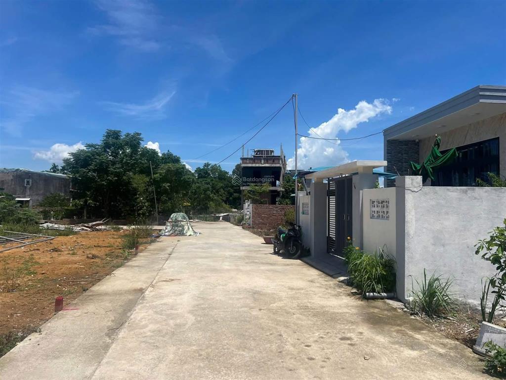 Bán lô đất ô tô thôn dương sơn gần caphe ga  hoà xuân