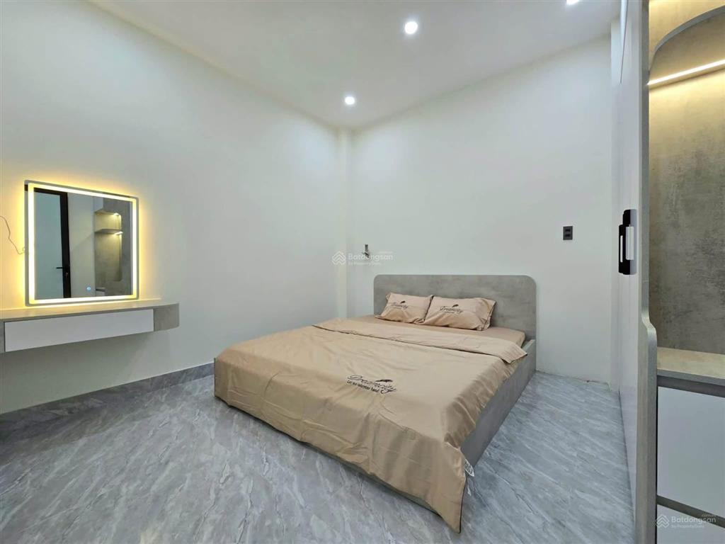 Chủ gửi nhà 2 tầng 2 mê đường ô tô thôn giáng đông  hòa xuân sát đường vành đai