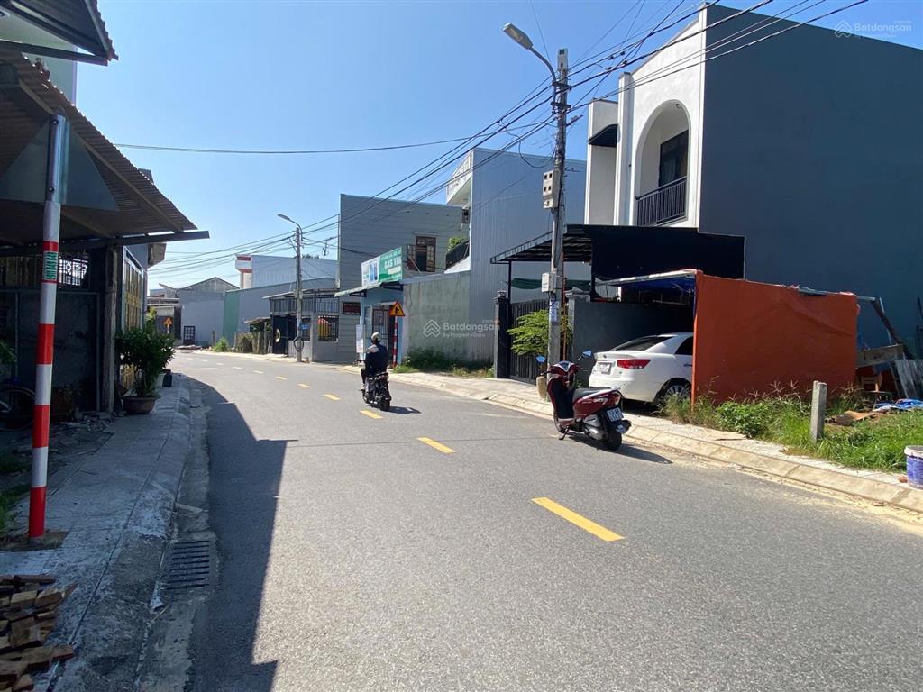 Bán lô đất đường nhựa yến nê 1 sát đường dt 605 khu vui chơi hoà tiến, gần công viên