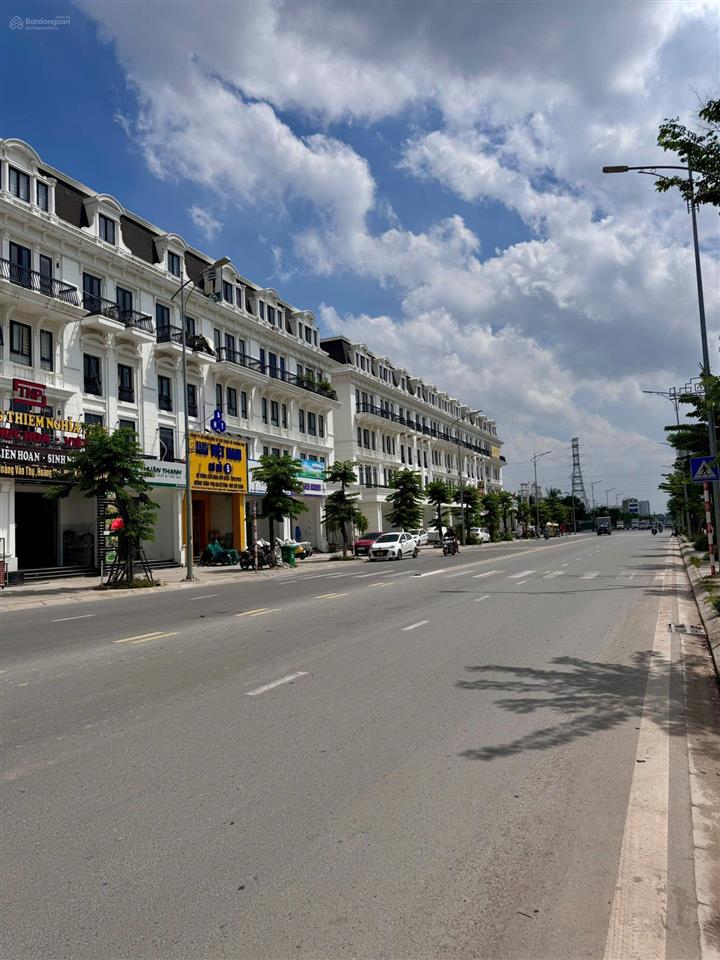 Chính chủ bán căn góc l1.163 đường trước nhà 30m view hồ yên sở, vị trí độc tôn kinh doanh cực đỉnh