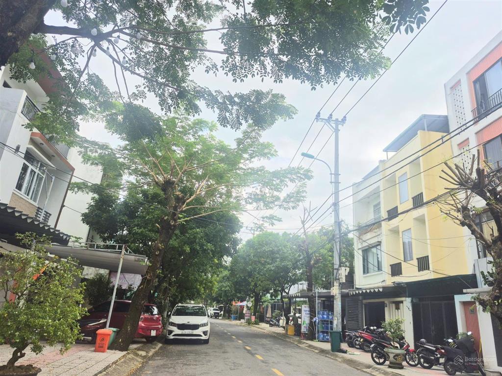 Bán vài lô đất gần cầu hòa xuân, khu dân cư hiện hữu, sát khu vip erouvilla 2