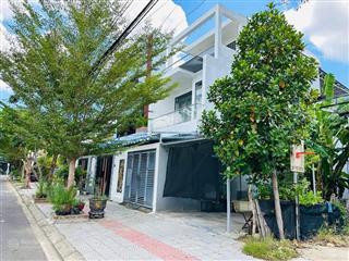 Bán lô đất đường nguyễn ân , đường thông, đối diện công viên, trường học .... vị trí thoáng