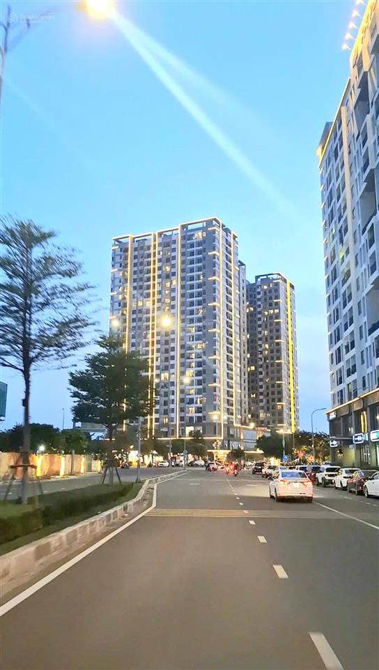 Bán lô đất 2mt đường hoàng minh thắng, sát 4 tòa căn hộ plaza khu fpt, vị trí kinh doanh sầm uất