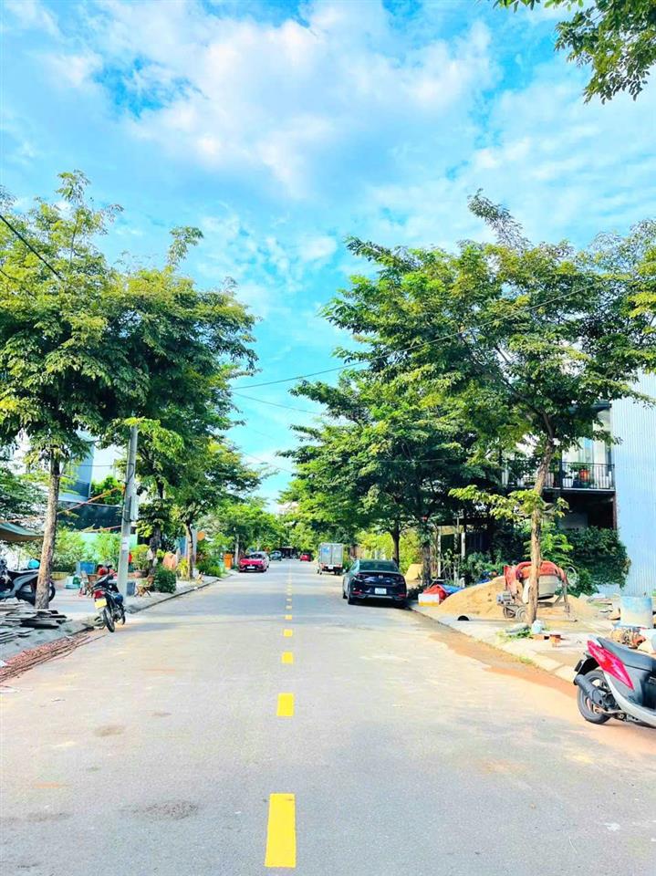 Bán đất đường hói kiểng 14, hướng đông nam, gần sông mát mẻ, khu dân cư đông đúc